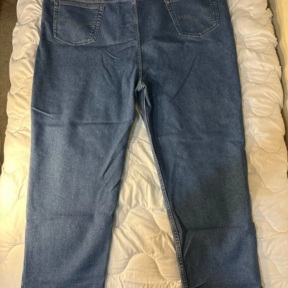Levis 540 Big Mans Waist 58 Inseam 28 inches